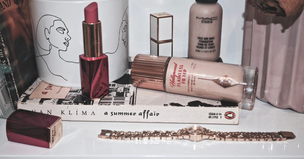 Three Products to Fake Fabulous Skin! Three Products to Fake Fabulous Skin!